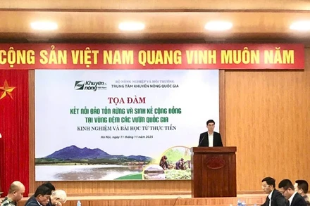 Quang cảnh buổi tọa đàm.