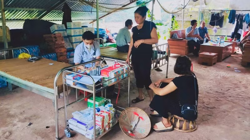 Trạm y tế dã chiến xã Mỹ Lý được thành lập.