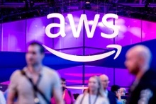 AWS khởi động chương trình hỗ trợ các startup phát triển trí tuệ nhân tạo tạo sinh nền tảng