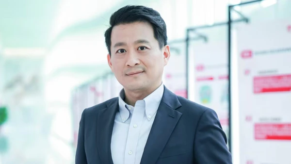 Ông Khúc Cường, giáo sư Đại học Dân tộc Trung ương, chuyên gia bình luận của CGTN. (Ảnh do nhân vật cung cấp)