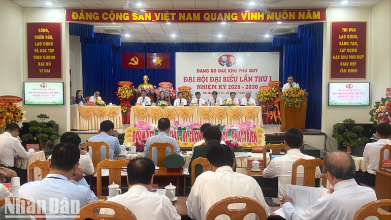 Đặc khu Phú Quý tập trung phát triển kinh tế biển theo hướng xanh. img-1160-550.jpg