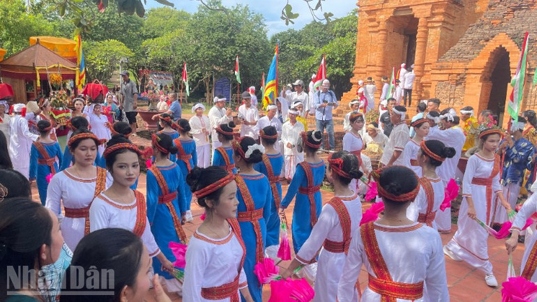 Lễ hội Katê tại Lâm Đồng. ndo_bl_img-5176-5925.jpg