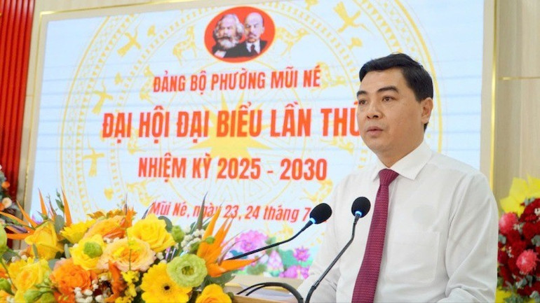 Đồng chí Nguyễn Hoài Anh, Phó Bí thư Thường trực Tỉnh ủy Lâm Đồng phát biểu chỉ đạo. e209e215af7f26217f6e-5708.jpg