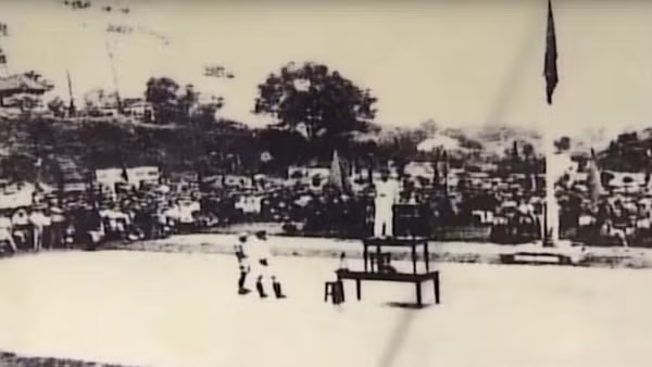 Chiều 20/8/1945, đông đảo quần chúng nhân dân trong tỉnh đã tham gia cuộc mít-tinh lớn tại Sân vận động thị xã Thái Nguyên. (Ảnh tư liệu/baothainguyen.vn)