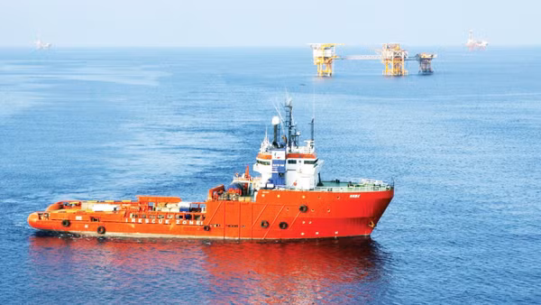 Khai thác dầu khí trên biển của Petrovietnam.
