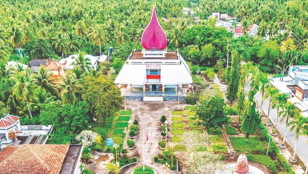 Di tích lịch sử Đồng Khởi - nơi khởi phát phong trào Đồng Khởi lịch sử vào năm 1960.