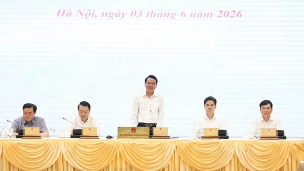Bộ trưởng, Chủ nhiệm Văn phòng Chính phủ Đặng Xuân Phong chủ trì họp báo Chính phủ thường kỳ. (Ảnh: VGP)