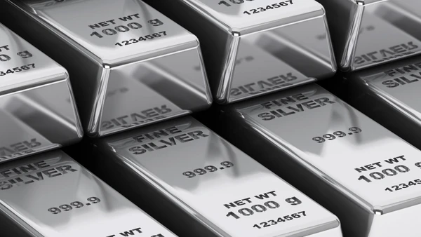Giá bạc đang ở mức cao chưa từng thấy. Giới chuyên gia dự báo giá kim loại quý này vẫn còn dư địa tăng do tình trạng khan hiếm nguồn cung kéo dài. (Ảnh minh họa: silverinstitute.org)