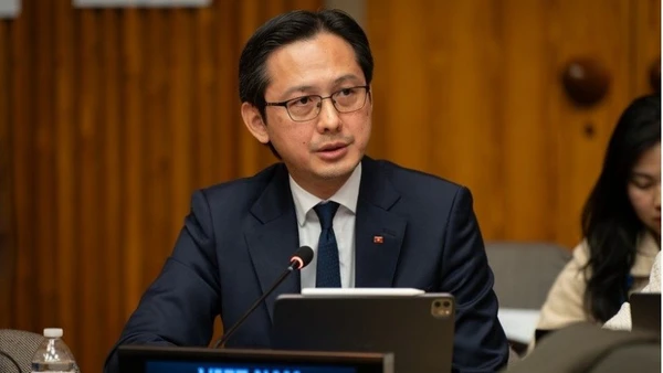 Đại sứ Đỗ Hùng Việt, Trưởng Phái đoàn thường trực Việt Nam tại Liên hợp quốc phát biểu tại phiên họp. (Ảnh: TTXVN)