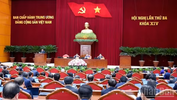 Hội nghị lần thứ ba Ban Chấp hành Trung ương Đảng Cộng sản Việt Nam khóa XIV. (Ảnh: ĐĂNG KHOA)