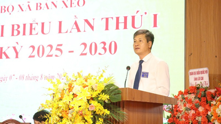 Đồng chí Ngô Hạnh Phúc, Phó Chủ tịch Ủy ban nhân dân tỉnh Lào Cai phát biểu. z6885255277723-ee205c321b7be540a7bf32052faf0e8f-7535.jpg
