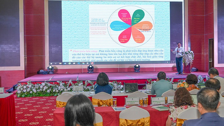 Quang cảnh Toạ đàm. 18.jpg