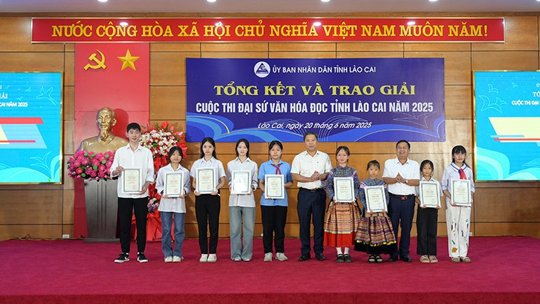 ពីរ-0442.jpg
