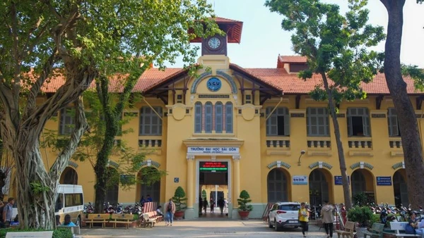 Trường đại học Sài Gòn.