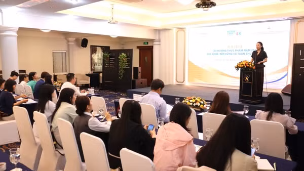 Quang cảnh hội thảo.