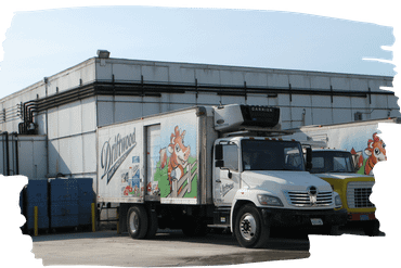 Đầu tư nắm giữ 96,11% cổ phần của công ty TNHH Bò sữa Thống Nhất Thanh Hóa, sau đó tăng lên 100% vào năm 2017; cũng trong năm này, đầu tư nắm giữ 70% cổ phần của Driftwood Dairy Holdings Corporation tại California, Hoa Kỳ và tăng lên 100% vào năm 2016.