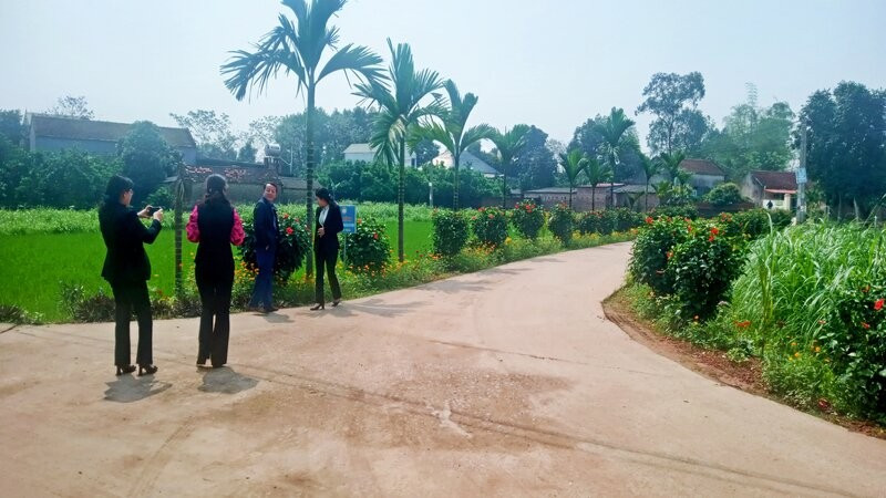 Môi trường trong lành, hạ tầng đồng bộ, cảnh quan đẹp, người dân nghĩa tình, nhiều xóm thuộc huyện Phú Bình là miền quê đáng sống.