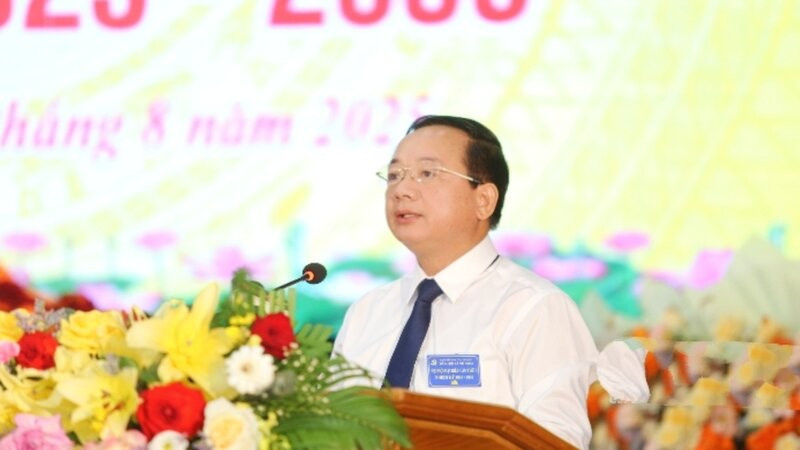 Đại tướng Trịnh Văn Quyết phát biểu chỉ đạo Đại hội.
