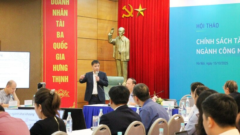 Nhiều chuyên gia đề xuất xem xét, sửa đổi chính sách tài chính đối với ngành khoáng sản