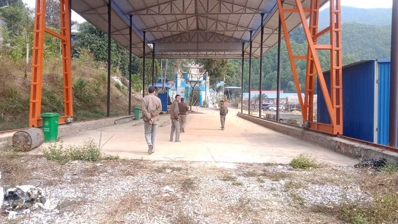 Đến nay, chủ đầu tư dự án và Ban Quản lý đền Đá Thiên đã dỡ toàn bộ công trình, vật kiến trúc trên đoạn đường dân sinh, vào khu sản xuất của người dân.