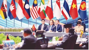 Đoàn Việt Nam dự Hội nghị ASEAN-Anh diễn ra tháng 7/2025 ở Malaysia. (Ảnh BỘ NGOẠI GIAO )