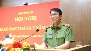 Bộ trưởng Lương Tam Quang phát biểu chỉ đạo hội nghị. (Ảnh: cand.com.vn)