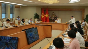 Phó Thủ tướng Trần Hồng Hà lưu ý, các địa phương bổ sung nhu cầu nhà ở của đội ngũ cán bộ, công chức, viên chức sau khi sáp nhập hành chính vào kế hoạch phát triển nhà ở trên địa bàn. (Ảnh: VGP)