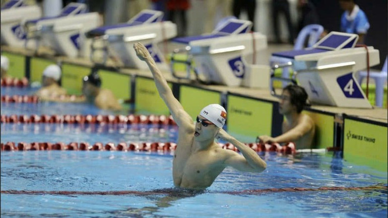 फाम थान बाओ उन वियतनामी तैराकों में से एक हैं जिनसे 33वें SEA गेम्स में अच्छे परिणाम मिलने की उम्मीद है। (फोटो: हा फुओंग) z7308130748905-890283eddf21eb08259a363598047693-2323.jpg