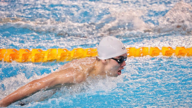 33वें SEA गेम्स में गुयेन हुई होआंग वियतनामी तैराकी टीम की सबसे बड़ी उम्मीद बने हुए हैं। (फोटो: न्गोक डुओंग) z7308299260322-c52e483572cb88b6ecfcff0645615379-598.jpg