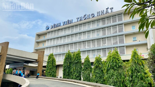 Bệnh viện Thống Nhất tại Thành phố Hồ Chí Minh.