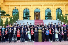 Phó Chủ tịch nước Võ Thị Ánh Xuân gặp mặt Đoàn đại biểu dân tộc thiểu số tiêu biểu tỉnh Cao Bằng.