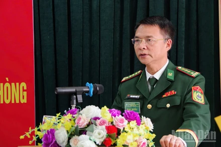 Đại Hội Đảng Toàn Quốc Lần Thứ Xiv - Trang 1 Đại Tá Phạm Hồng Phong, Bí Thư Đảng Ủy, Chính Ủy Bộ Đội Biên Phòng Thành Phố Hải Phòng Phát Biểu Chỉ Đạo Đại Hội.