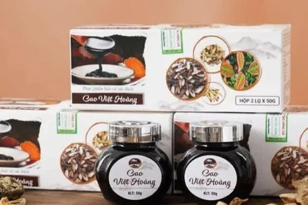 Công ty TNHH Nghiên cứu và Phát triển Cao Việt Hoàng bị phạt 25 triệu đồng do vi phạm quảng cáo sản phẩm thực phẩm bảo vệ sức khỏe Cao Việt Hoàng. (Ảnh: Cục An toàn thực phẩm)