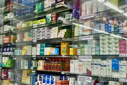 Đơn giản hóa nhiều thủ tục hành chính trong lĩnh vực kinh doanh dược, sản xuất mỹ phẩm. (Ảnh minh họa)