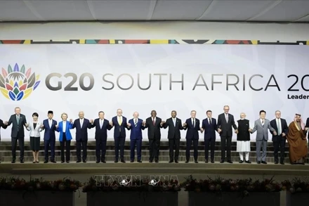 Các nhà lãnh đạo G20 chụp ảnh chung tại hội nghị ở Johannesburg, Nam Phi ngày 22/11/2025. (Ảnh: THX/TTXVN)