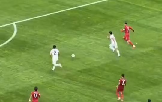 Pha bứt tốc và ghi bàn ở tuổi 41 của Cristiano Ronaldo