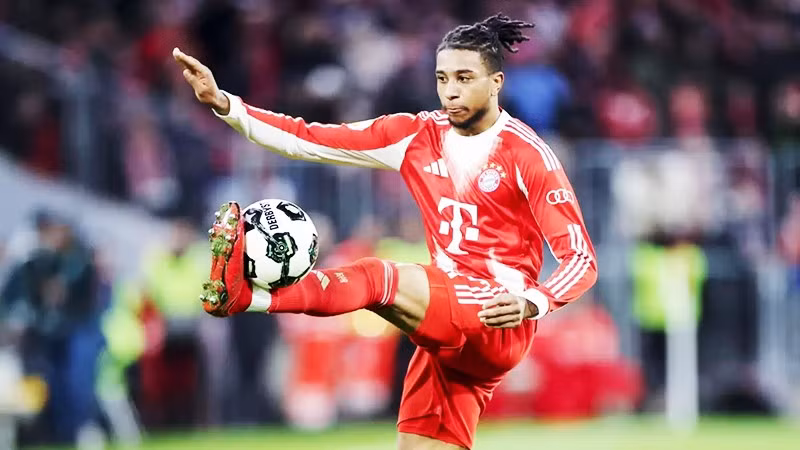 Mùa này, Michael Olise đã ghi bàn hoặc kiến tạo trước tất cả các CLB ở Bundesliga.