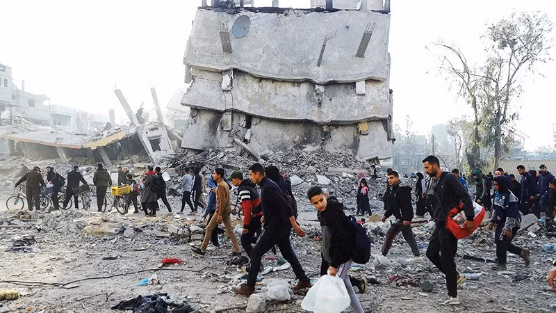 Ít nhất 1.500 gia đình tại Gaza đã phải di dời sau lệnh sơ tán của Isarel. Ảnh: CNN