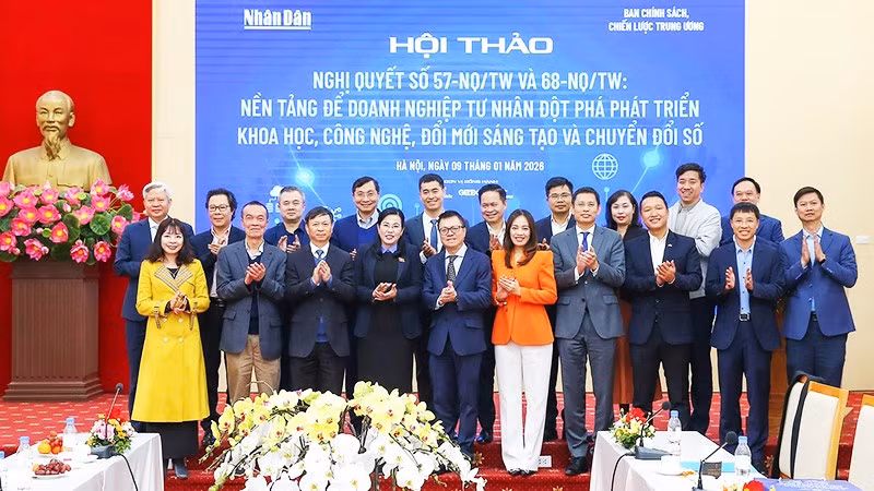 Các đại biểu tham dự hội thảo tại Báo Nhân Dân. Ảnh: TRẦN SƠN HẢI