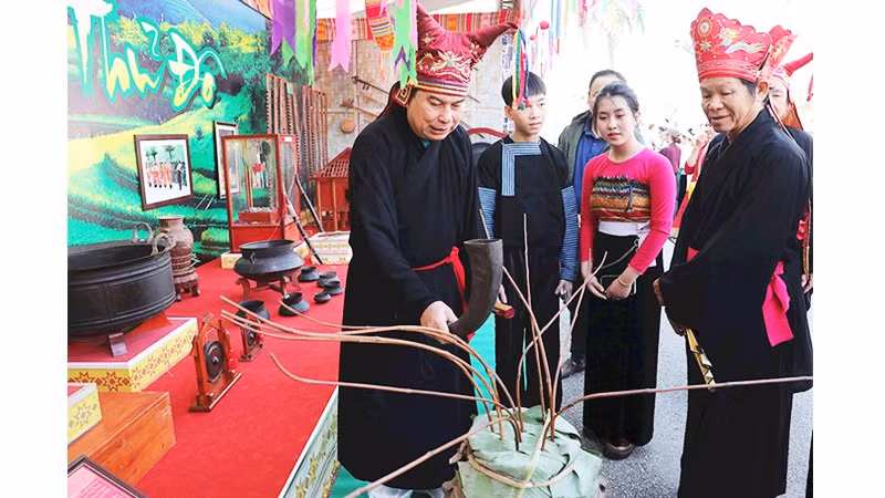 Cần có chính sách động viên kịp thời những chủ thể đang nắm giữ và lan tỏa bản sắc văn hóa.