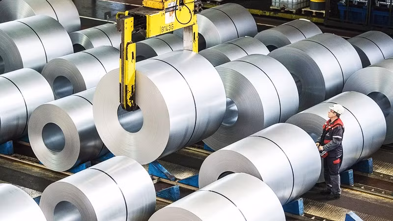 Sản phẩm thép của EU bị áp thuế cao khi vào thị trường Mỹ. Ảnh: BLOOMBERG NEWS