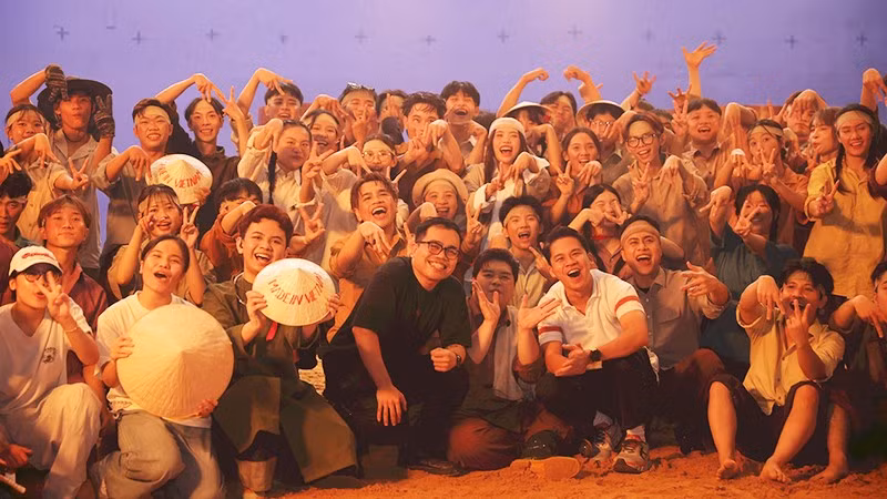 Kawaii và ekip “Made in Vietnam”.Ảnh: NVCC