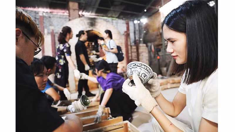 Cần nghiên cứu khi định vị lại thương hiệu địa phương để vừa tiếp nối các “tài sản thương hiệu” sẵn có, vừa thích ứng với bối cảnh mới. Ảnh: ANH QUÂN