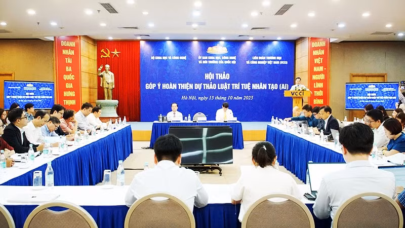 Hội thảo góp ý hoàn thiện dự thảo Luật AI. Ảnh: VĂN BAN
