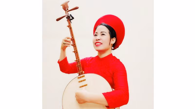 Tình yêu hát văn từ lớp học thiếu ánh sáng