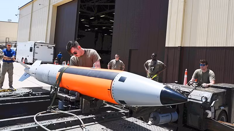 Một tên lửa mang đầu đạn hạt nhân chiến thuật của quân đội Mỹ. Ảnh: DEFENSE NEWS