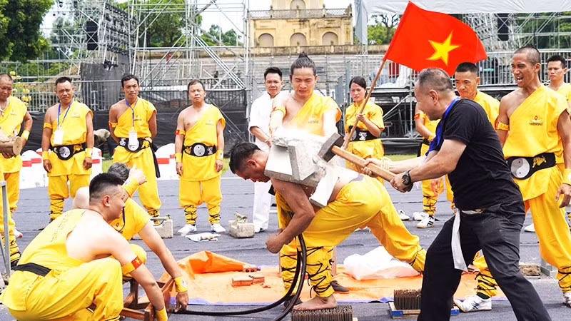 Nồng nhiệt cuối hè