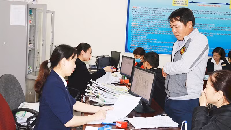 Kiểm tra quá trình tham gia BHXH của người lao động. 