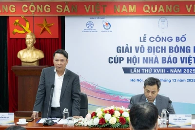 Đồng chí Nguyễn Đức Lợi, Trưởng ban Tổ chức giải tại buổi họp báo. (Ảnh: VŨ PHONG)
