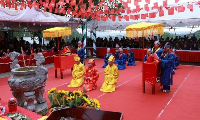 Nghi thức tế Thần Nông. 